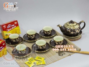 Bộ ấm chén men nâu dáng tống, vẽ hoa mai trắng, bọc đồng 350ml