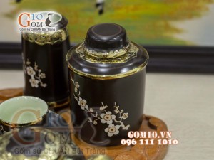 Bộ ấm chén men nâu dáng tống, vẽ hoa mai trắng, bọc đồng, đầy đủ phụ kiện (chưa kèm khay)