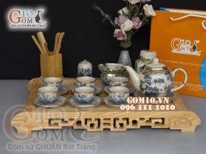 Bộ ấm chén men rạn cổ bọc đồng, dáng quả đào, cảnh sơn thủy, cả phụ kiện