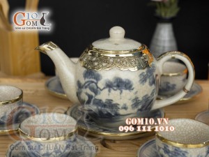 Bộ ấm chén men rạn cổ dáng quả đào, cảnh sơn thủy bọc đồng, 560ml