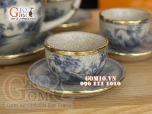 Bộ ấm chén men rạn cổ dáng quả đào, cảnh sơn thủy bọc đồng, 560ml