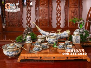 Bộ ấm chén men rạn cổ dáng vung lõm bọc đồng, cảnh sơn thủy đầy đủ phụ kiện (gồm khay)