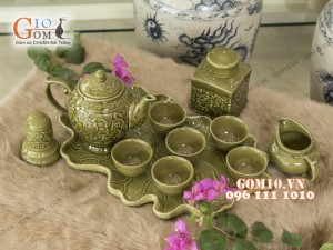 Bộ ấm chén men rêu dáng quả đào, khay lá to - đầy đủ phụ kiện