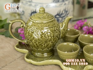 Bộ ấm chén men rêu dáng quả đào, khay lá to