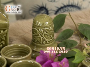 Bộ ấm chén men rêu khắc sen, khay lá sen đầy đủ phụ kiện