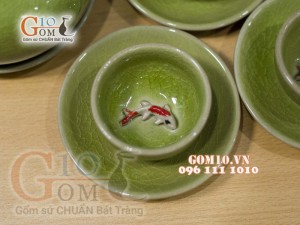 Bộ ấm chén men thủy tinh đắp nổi hình Cá