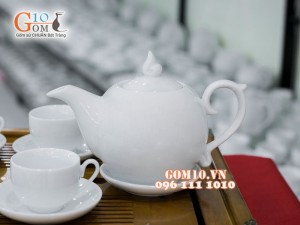 Bộ ấm chén men trắng dáng bưởi 650ml