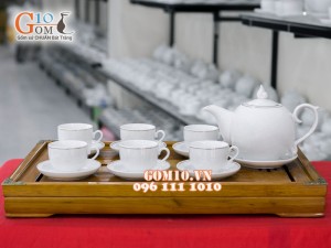 Bộ ấm chén men trắng dáng bưởi, kẻ chỉ vàng kim 700ml