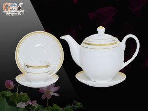 Bộ ấm chén men trắng dáng trái đào chỉ vàng kim 600ml