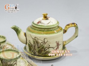 Bộ ấm chén men vuốt dáng tích chữ thập vẽ Chuồn khoai 350ml