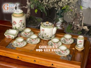 Bộ ấm chén men vuốt, dáng vại vẽ sen đầy đủ phụ kiện