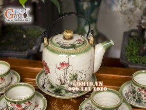 Bộ ấm chén men vuốt, dáng vại vẽ sen đầy đủ phụ kiện