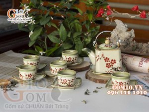 Bộ ấm chén vuông men vuốt, vẽ Đào đỏ 470ml