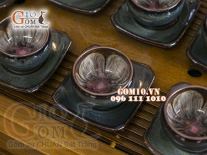 Bộ ấm chén miệng thon men hỏa biến chén lòng hoa, đầy đủ phụ kiện 300ml