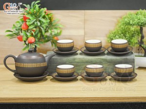 Bộ ấm chén nâu son gốm hồng sa viền vàng, 300ml