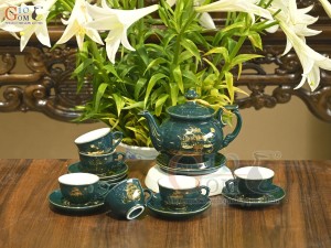 Bộ ấm chén phú quý men màu cảnh Thuận Buồm Xuôi Gió vẽ vàng 24k nền xanh lam, 500ml