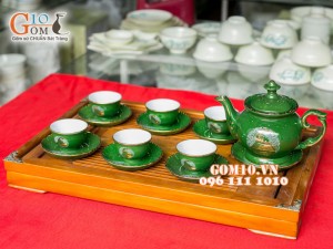 Bộ ấm chén phú quý xanh vẽ công, kẻ chỉ vàng kim