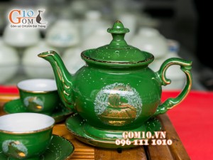 Bộ ấm chén phú quý xanh vẽ công, kẻ chỉ vàng kim