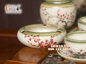 Bộ ấm chén quả đào men vuốt, vẽ hoa đào 600ml, 3 món phụ kiện