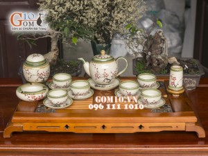 Bộ ấm chén quả đào men vuốt, vẽ hoa đào 500ml, 3 món phụ kiện