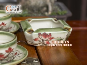 Bộ ấm chén quả đào men vuốt, vẽ sen, đầy đủ phụ kiện 750ml