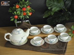 Bộ ấm chén quả hồng dẹt men kem hoa Đào xanh, 350ml