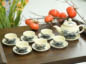 Bộ ấm chén quả hồng men cổ cảnh Làng Quê, 350ml