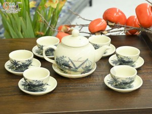 Bộ ấm chén quả hồng men cổ cảnh Làng Quê, 350ml