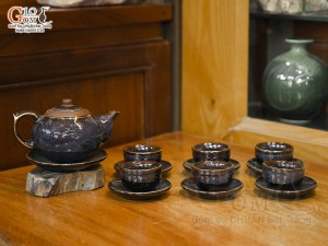 Bộ ấm chén quả hồng men hỏa biến kẻ chỉ vàng, 300ml