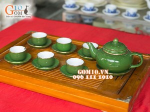 Bộ ấm chén quả hồng xanh, kẻ chỉ vàng kim