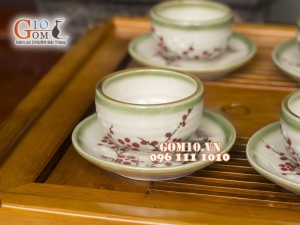 Bộ ấm chén quai ngang men vuốt, vẽ hoa đào
