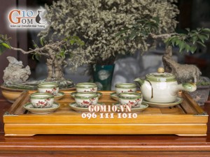 Bộ ấm chén quai ngang men vuốt, vẽ sen