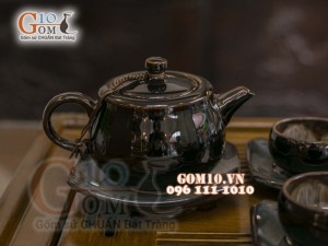 Bộ ấm chén quai tròn đen men hỏa biến, chén lòng hoa - đầy đủ phụ kiện 300ml