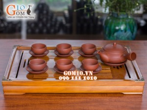 Bộ ấm chén dáng dẹt quai ngang gốm hồng sa đỏ trơn, 320ml