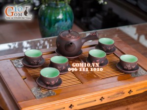 Bộ ấm chén dáng cao quai ngang gốm hồng sa, khắc hoa anh đào, 350ml