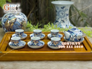 Bộ ấm chén quai ngang men rong cổ họa tiết Long Ẩn 300ml - Vẽ vàng 24k