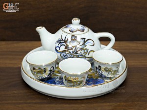 Bộ ấm chén thờ 3 chén men lam vẽ Sen Đại Cát vẽ vàng