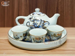 Bộ ấm chén thờ 3 chén men lam vẽ Sen Đại Cát, vẽ vàng 24k