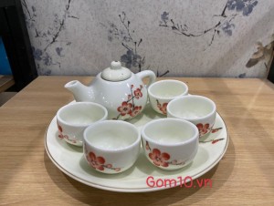 Bộ ấm chén thờ 5 men kem vẽ hoa Đào đỏ