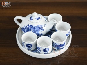 Bộ ấm chén thờ Long Trấn men lam họa tiết Rồng, bộ 5 chén