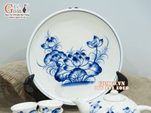 Bộ ấm chén thờ men cổ vẽ Sen, khay tròn