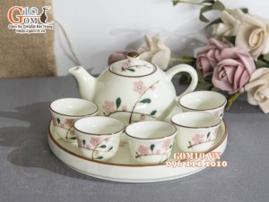 Bộ ấm chén thờ men kem vẽ hoa Đào phai, 150ml