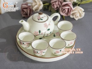 Bộ ấm chén thờ men kem vẽ hoa Đào phai, 150ml