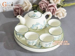 Bộ ấm chén thờ men kem vẽ hoa Sen xanh, 150ml