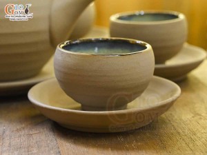 Bộ ấm chén tròn gốm ganh quai đồng lòng hỏa biến, 350ml