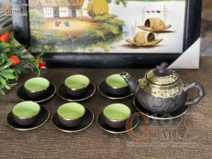 Bộ ấm chén tử sa dáng trúc đen khắc Phù Dung bọc đồng, 300ml