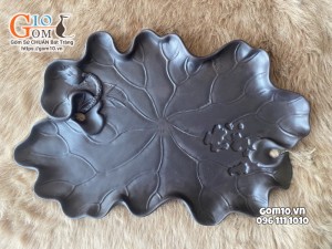 Bộ ấm chén tử sa đắp nổi hoa châm đen, khay lá sen