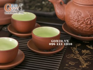 Bộ ấm chén tử sa đắp nổi hoa châm đỏ