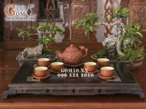 Bộ ấm chén tử sa đắp nổi hoa châm đỏ