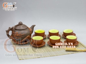 Bộ ấm chén tử sa đắp nổi hoa Đào đỏ đen, 500ml